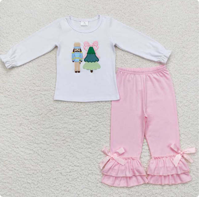 Christmas embroidered set