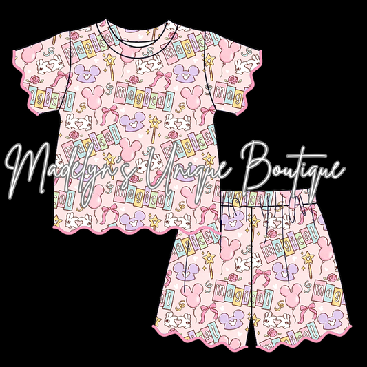Girls scalloped short set