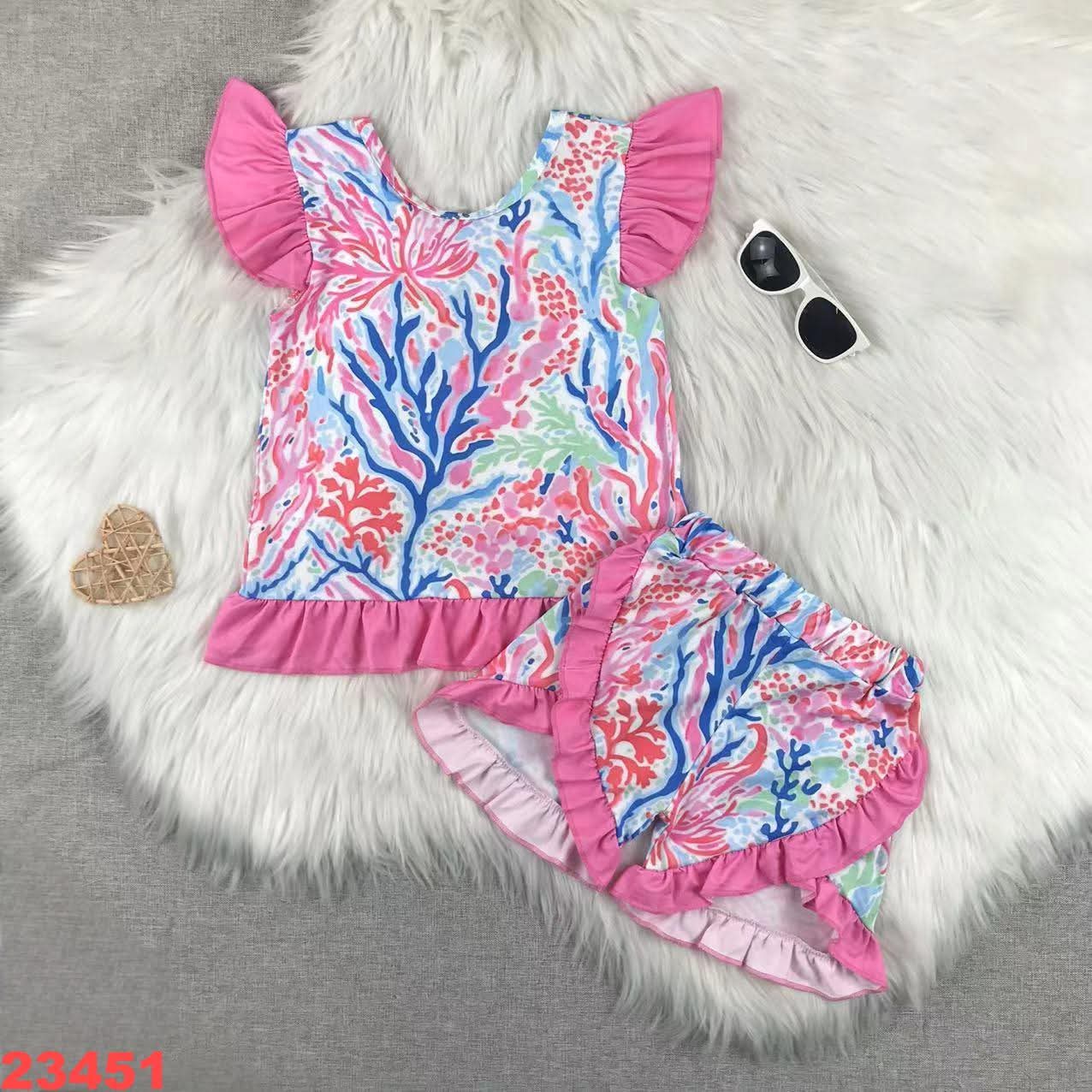 Bow back coral