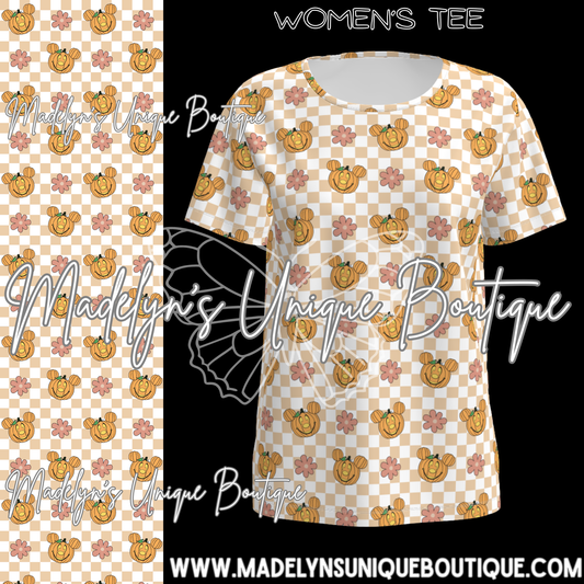 Women’s tee “Pumpkin pixie dust”