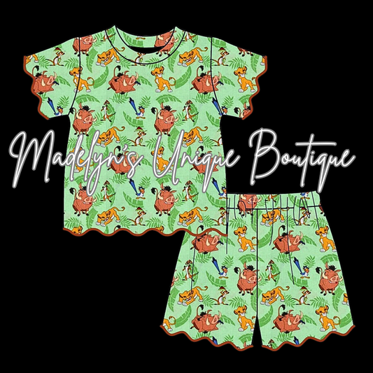Girls scalloped short set