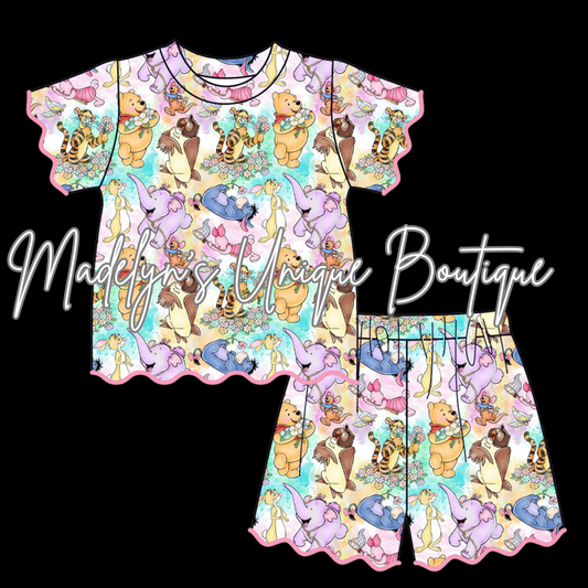 Girls scalloped short set