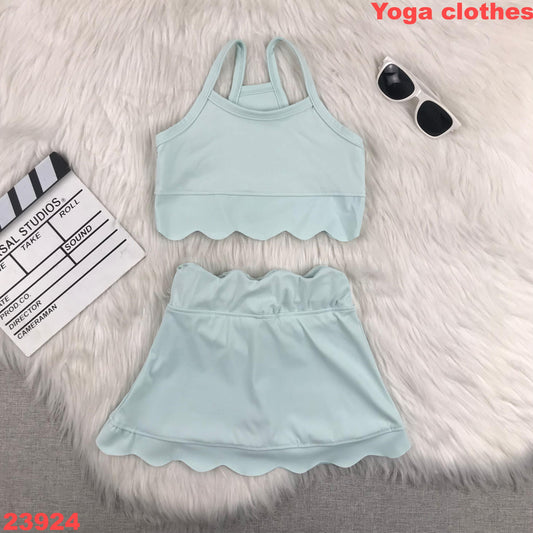 Scalloped athletic set with shorts built in