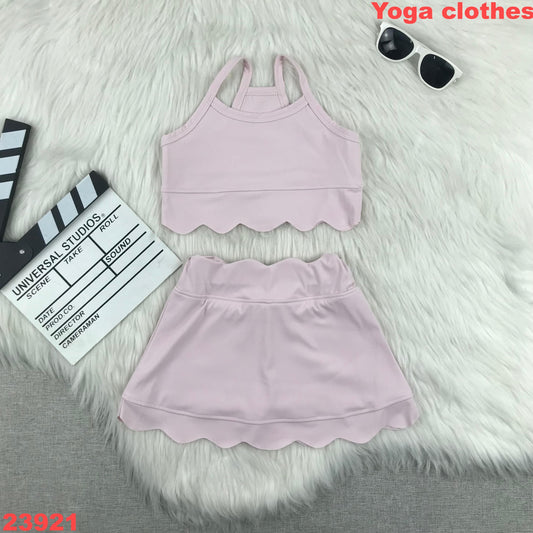 Scalloped athletic set with shorts built in
