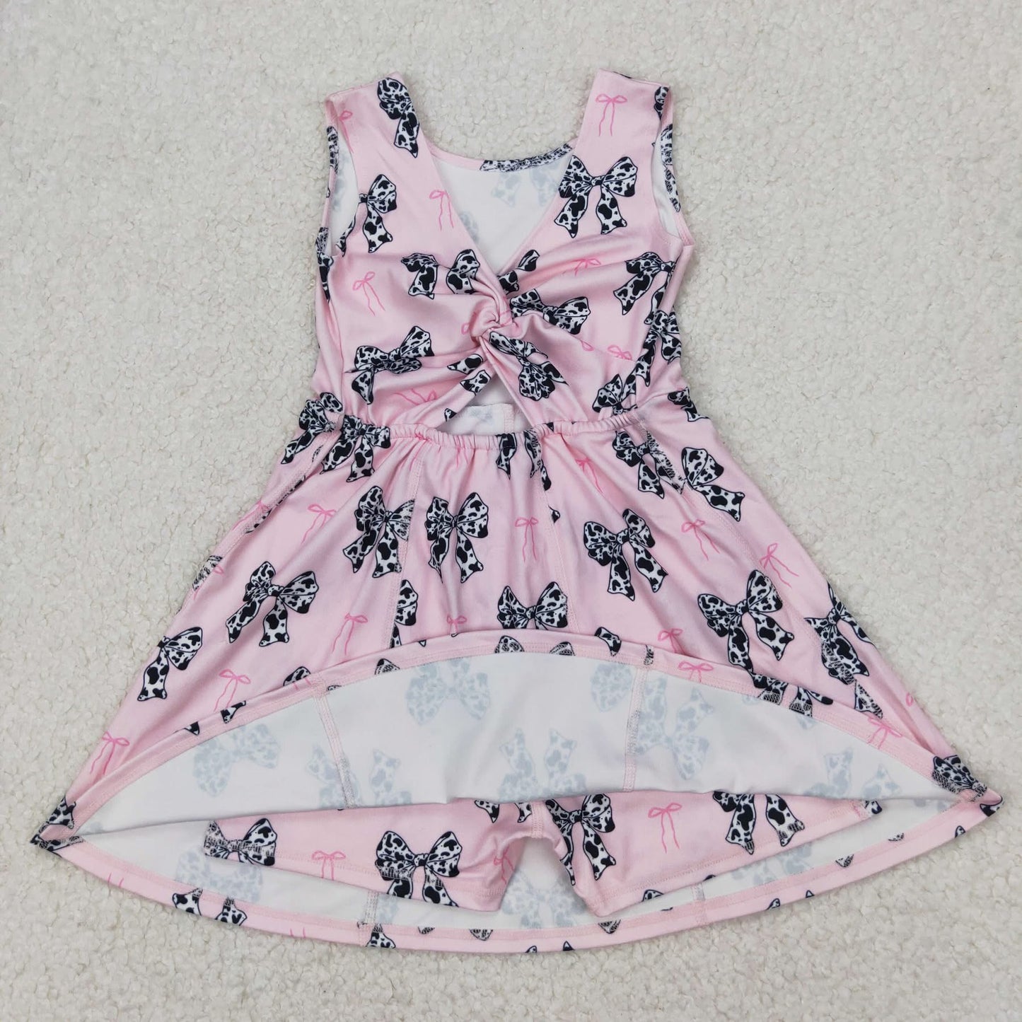 LBeautiful twist back sports dress with shorts-swipe to see back