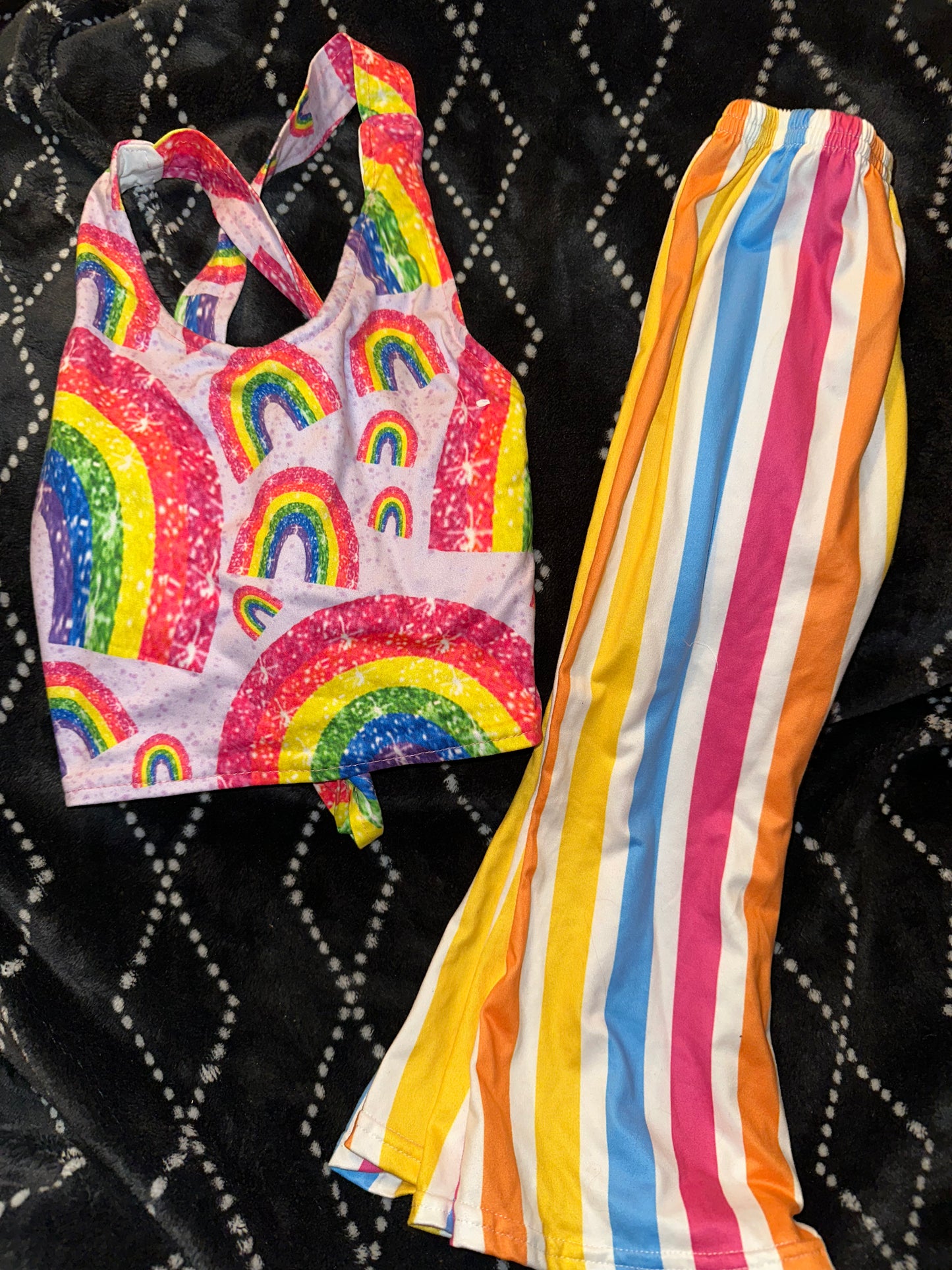 Rainbow stripe halter set 3t worn once