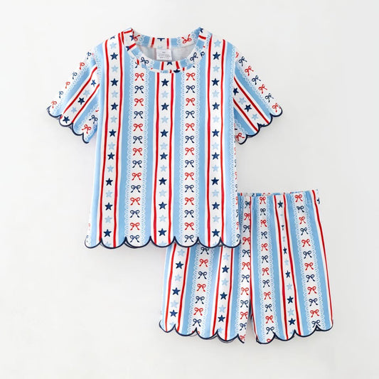 Girls scalloped short set
